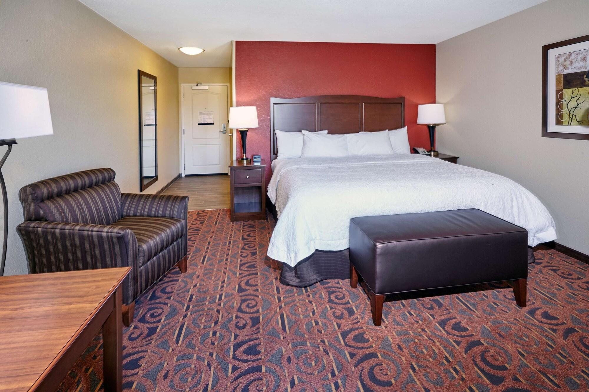 Hampton Inn & Suites Milwaukee/Franklin Franklin  Exterior photo
